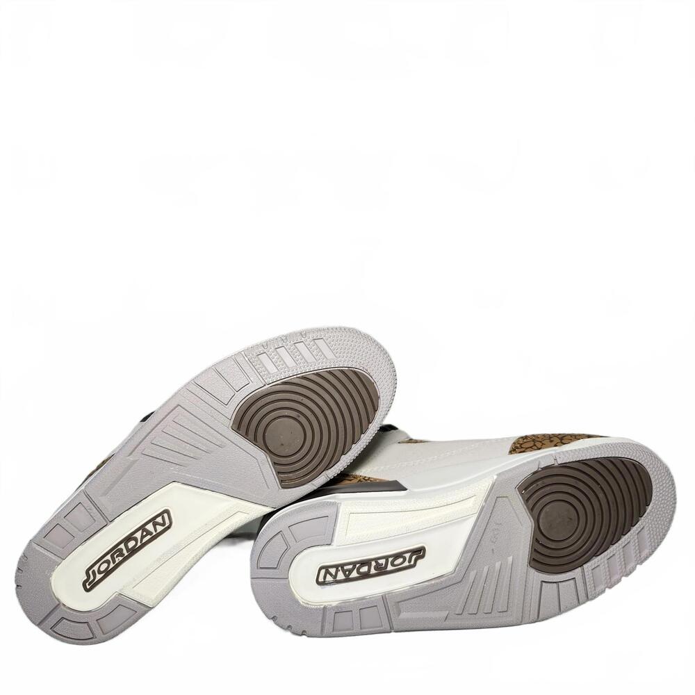 Boys Jordan 3 Retro Sneakers Brown and Beige Size 7 - Picture 8 of 9